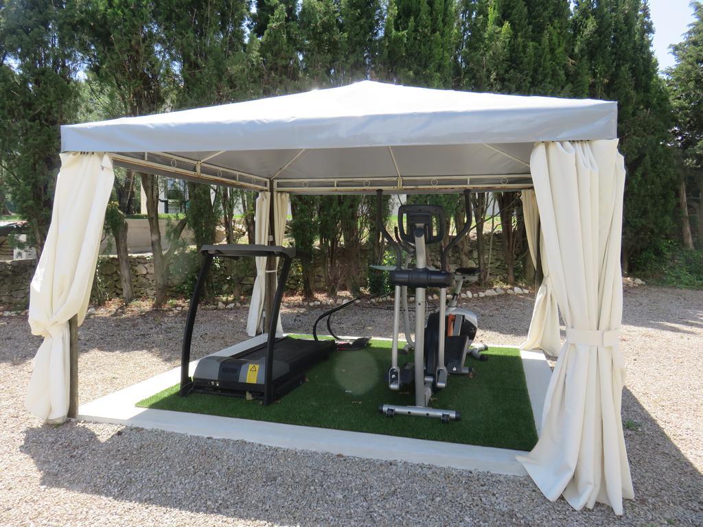 مبيت وإفطار جراس Le Clos Des Canebiers المظهر الخارجي الصورة